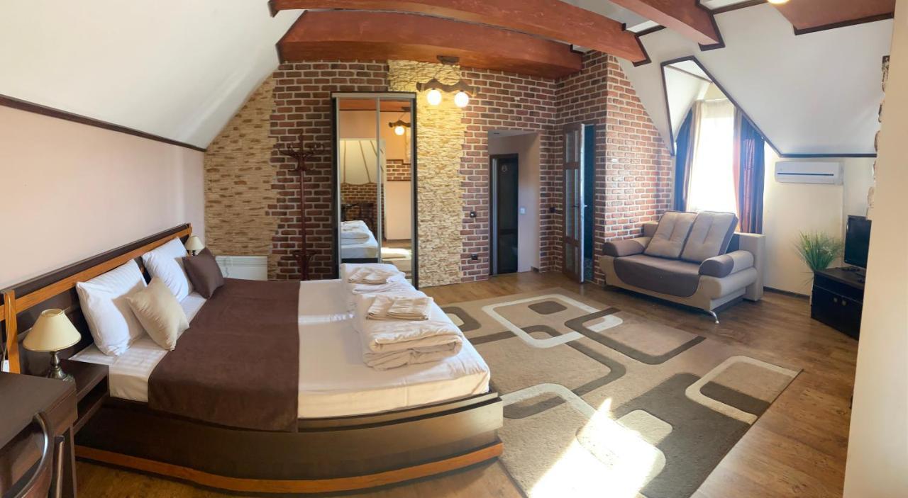 Hotel Старий Янів Ivano-Frankovo Exterior foto